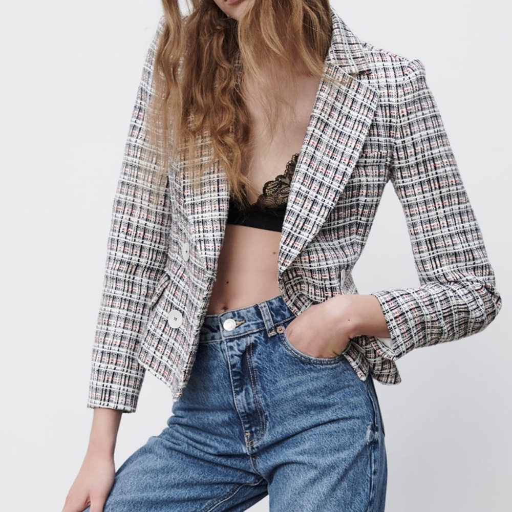 TEXTURED DOUBLE-BREASTED BLAZER